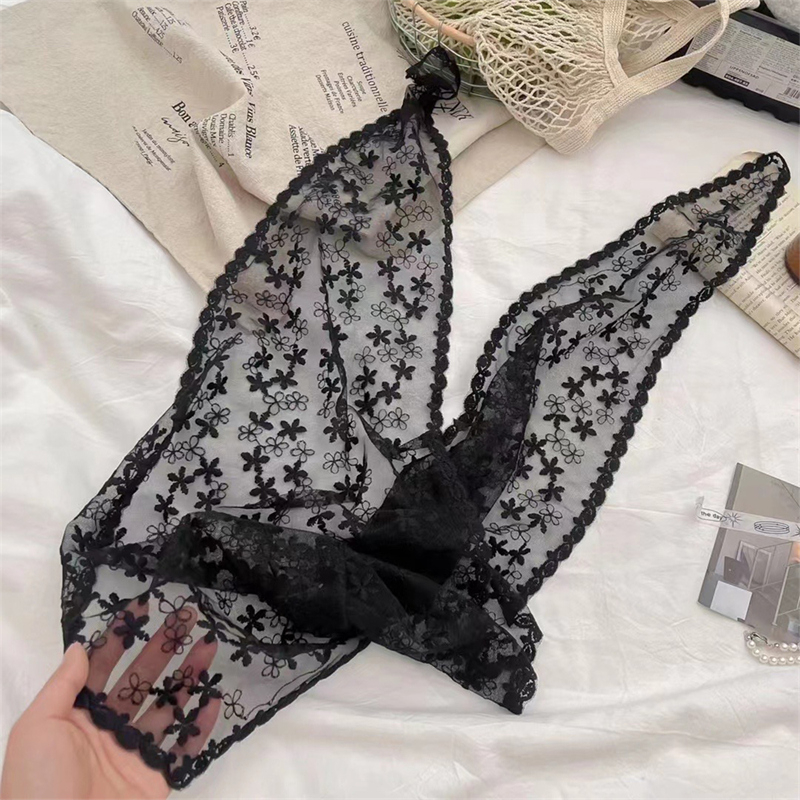 French Vintage Fashion - Women Lace Triangle Scarf Sweet Girls