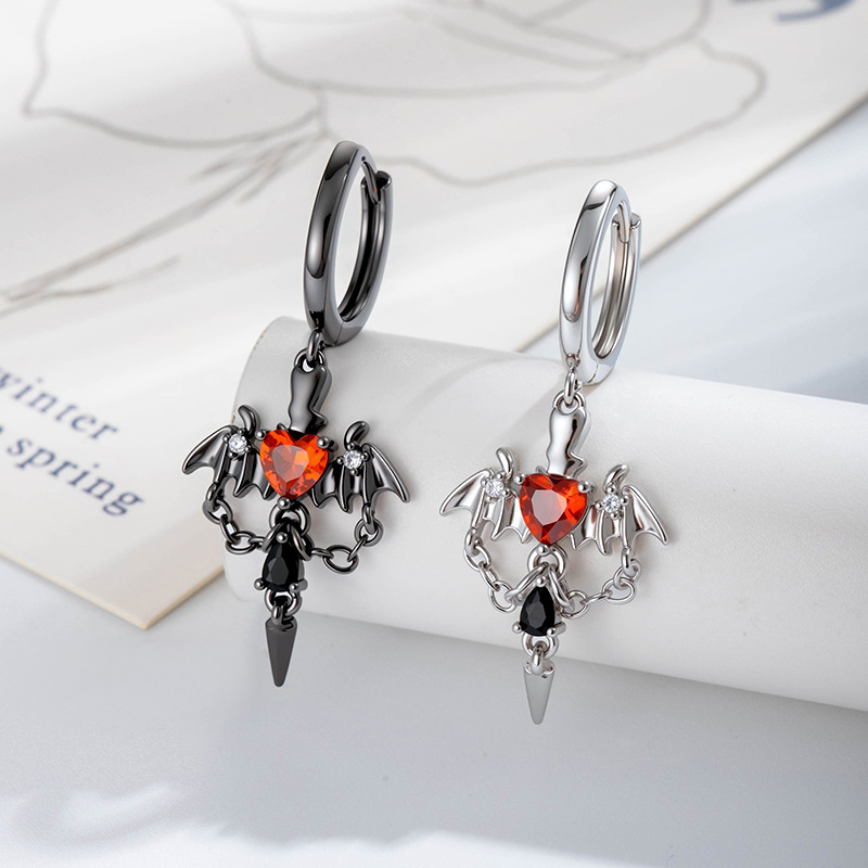 Goth Vintage Dark Bat Tassel L - đánh giá và giá Vintage Fashion Ornaments