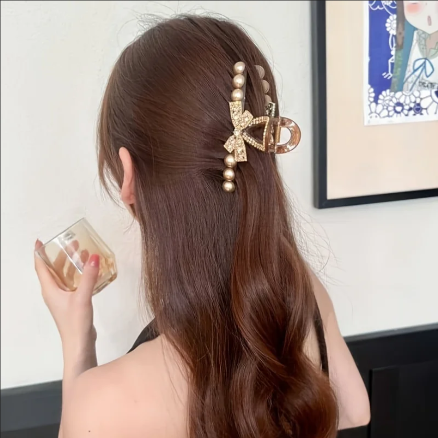 Vintage Pearl Black Hair Claws - đánh giá và giá Vintage Fashion Ornaments