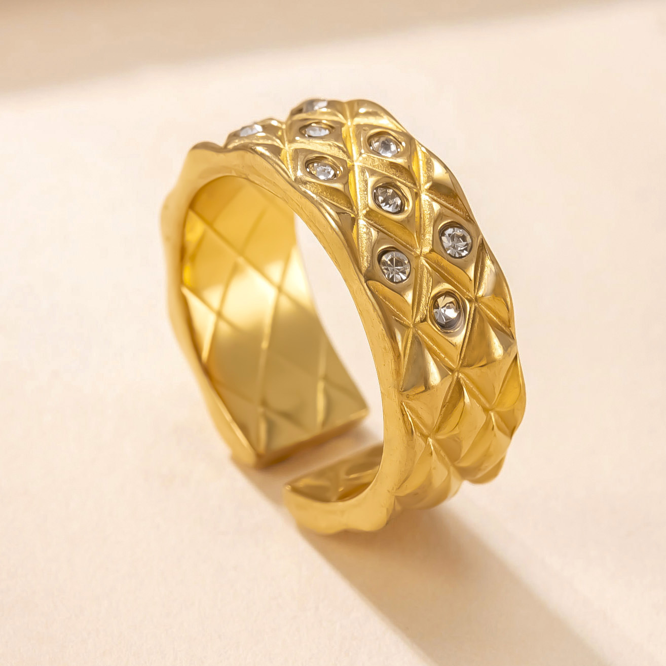 Golden Color Sparkling Cubic Z - đánh giá và giá Vintage Fashion Rings For Women